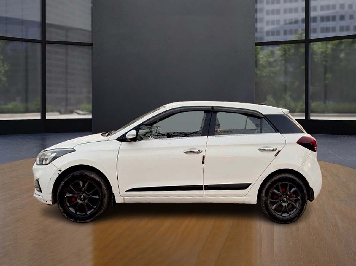 HYUNDAI I20 SPORTZ +VTVT 0312