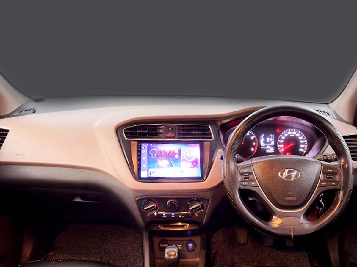 HYUNDAI i20 SPORTZ +VTVT 0312