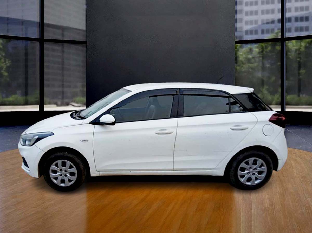 HYUNDAI I20 SPORTZ 2010