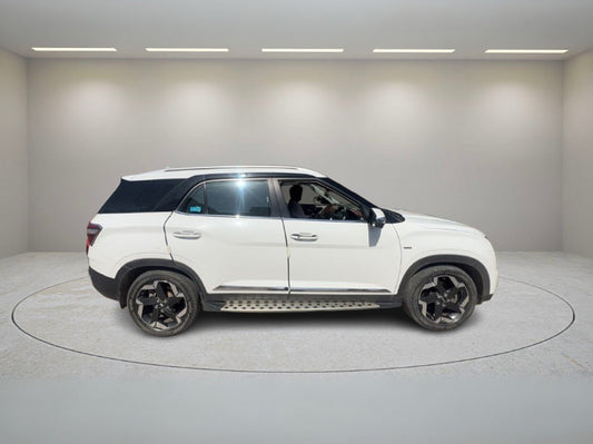 HYUNDAI ALCAZAR PLATINUM (O) AT 2022