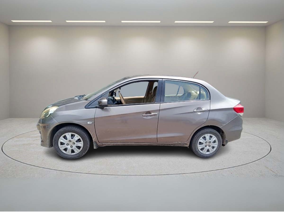 HONDA AMAZE S MT 2015