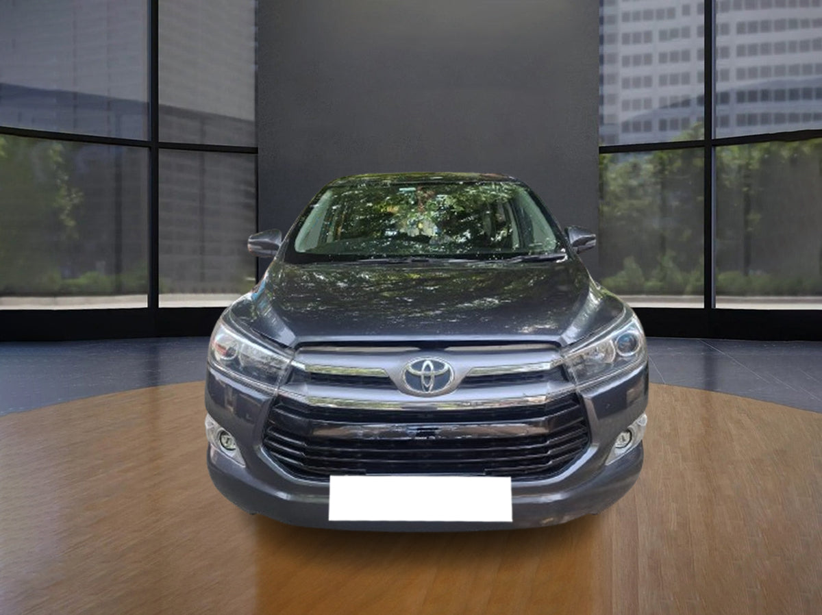 TOYOTA INNOVA CRYSTA 2.4 V MT 4116