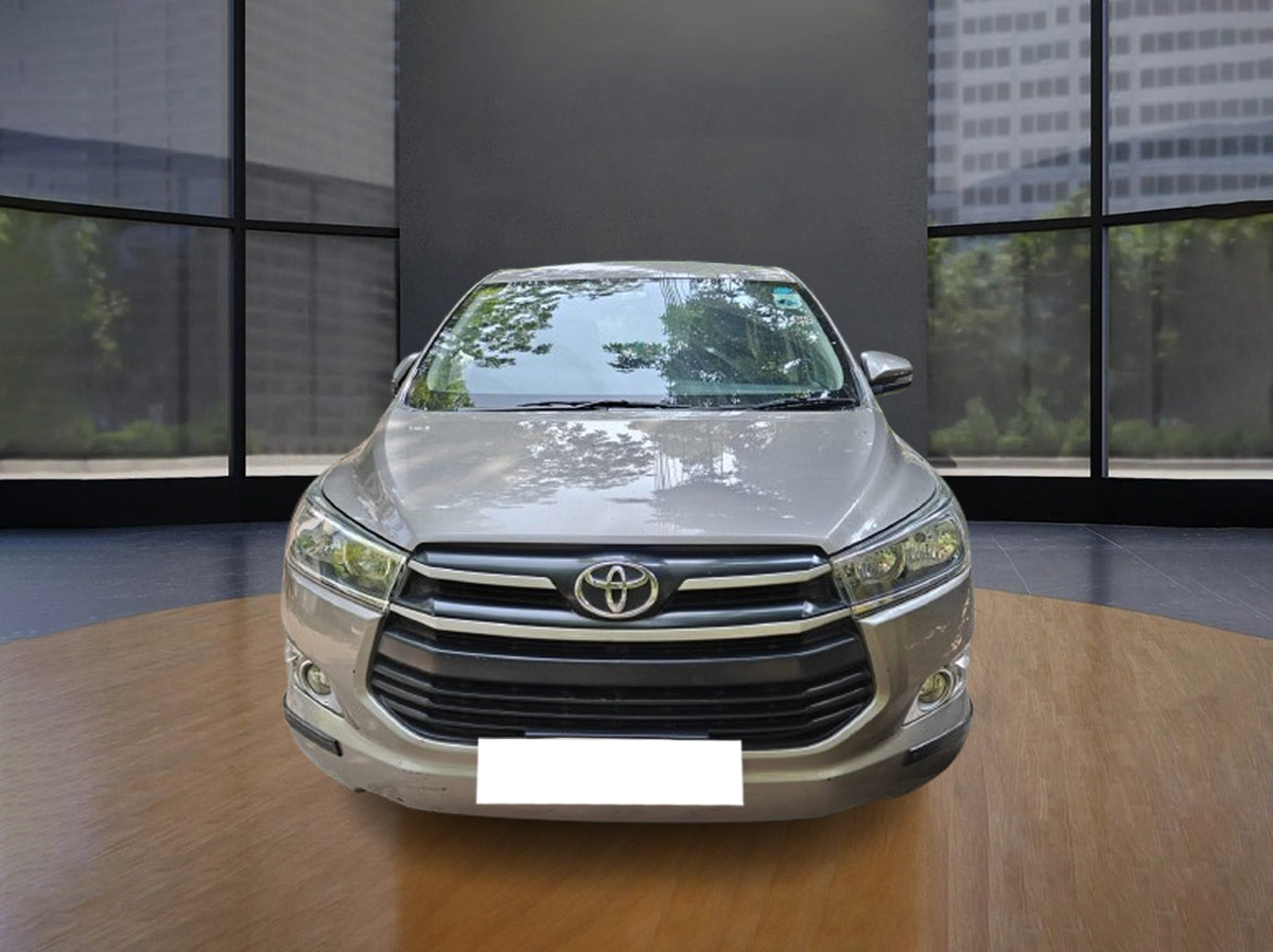 TOYOTA INNOVA CRYSTA 2.4 G MT 2585