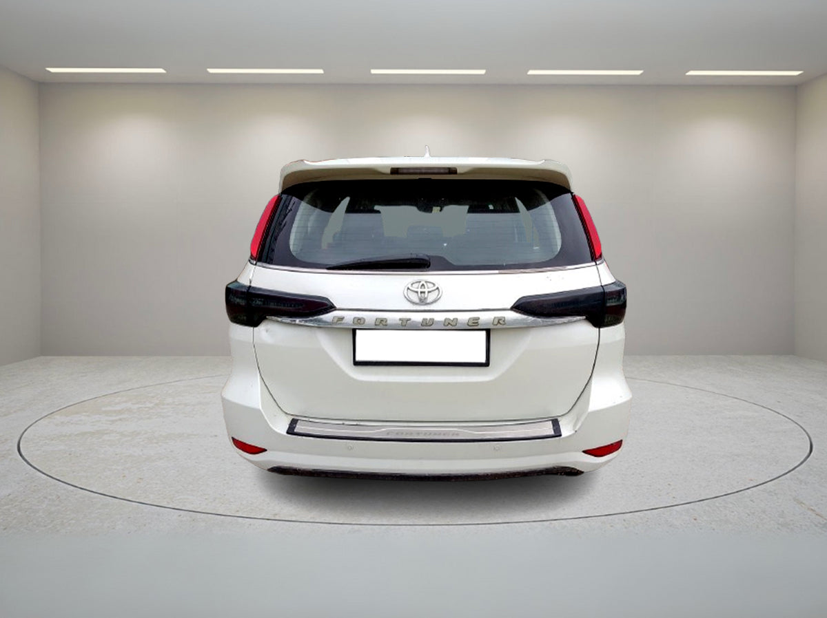 TOYOTA FORTUNER 4X2 MT 2018