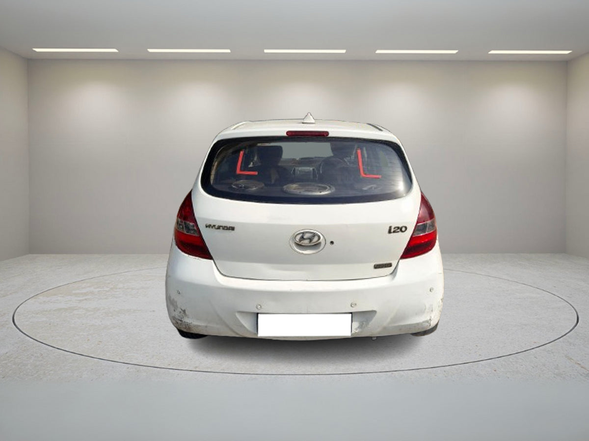 Hyundai I.20 Magna 2011