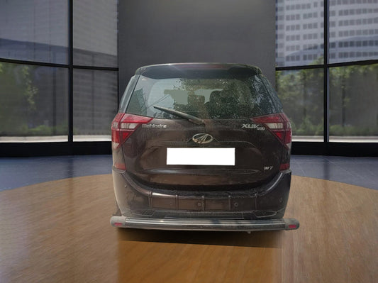 MAHINDRA XUV 500 W7 2018