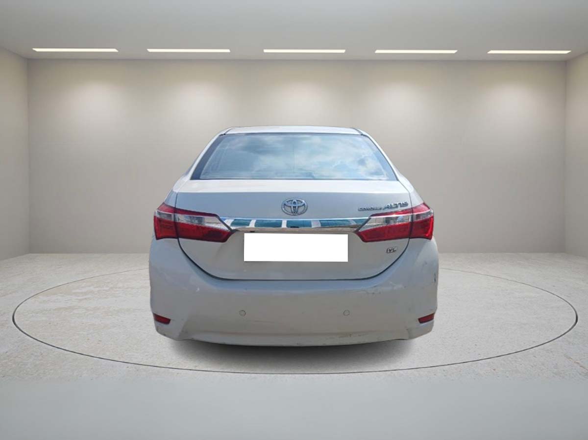 TOYOTA COROLLA ALTIS 1.8 V (AT) 2016