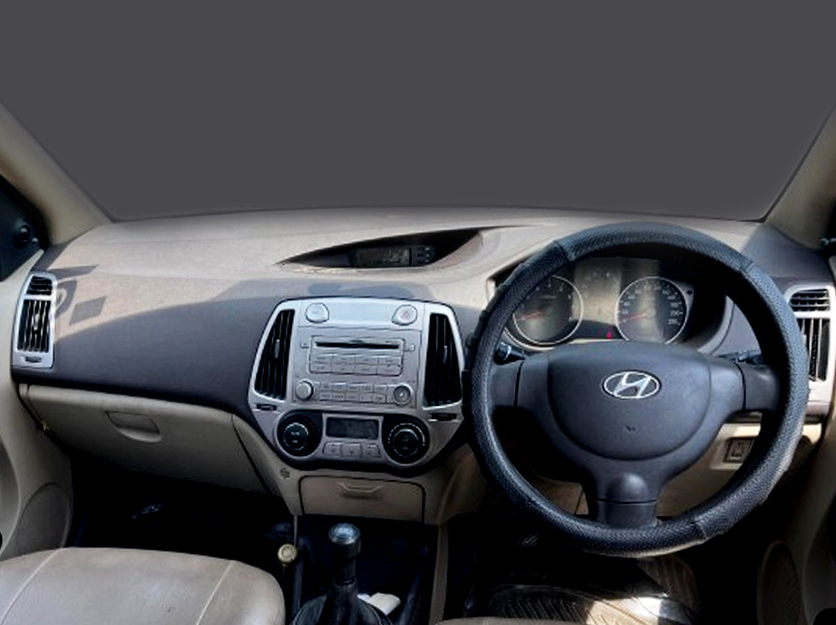 Hyundai I.20 SPORTZ 4357