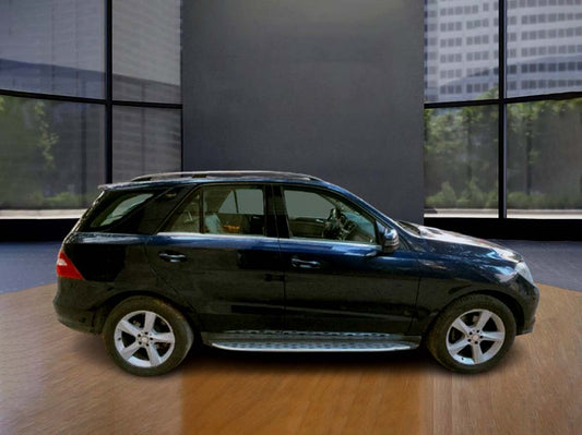 PreOwned Mercedes-Benz ML 350 4MATIC – Powerful Automatic SUV