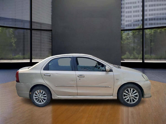 TOYOTA ETIOS VX 2222