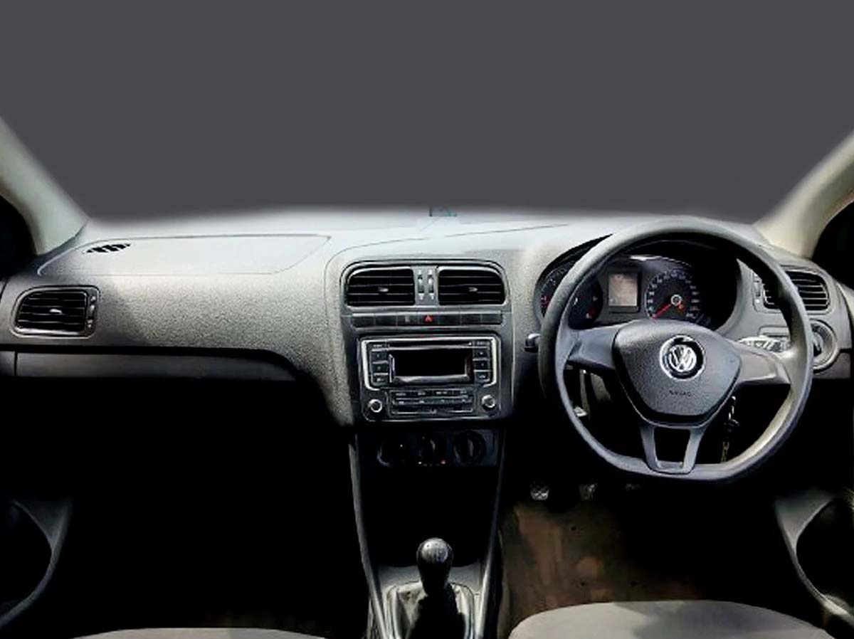 VOLKSWAGON POLO COMFORTLINE 9210