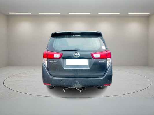 TOYOTA INNOVA CRYSTA 2.4 G MT 7STR 2020