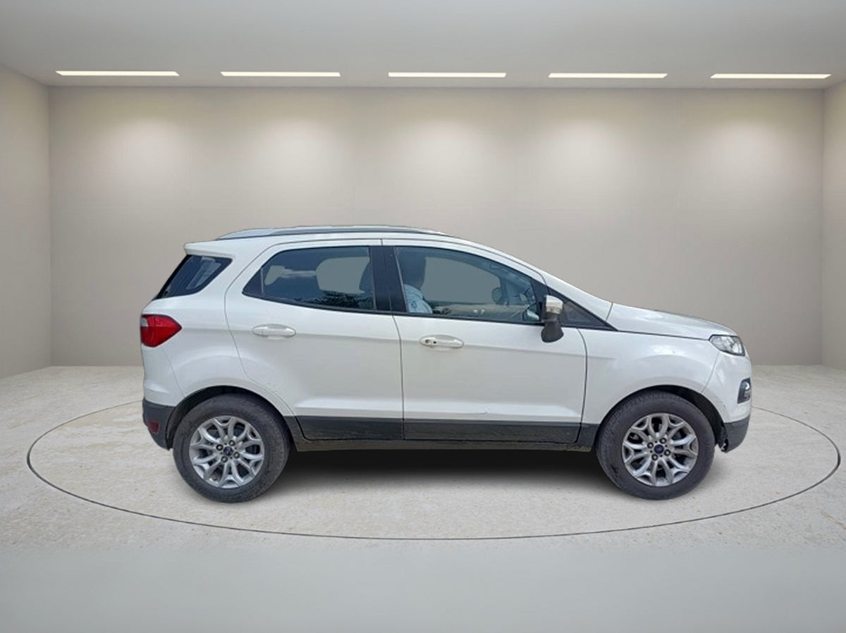 FORD ECOSPORT TITANIUM 2016