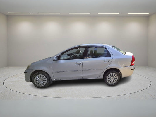 TOYOTA ETIOS 1.5 G (MI) 2014