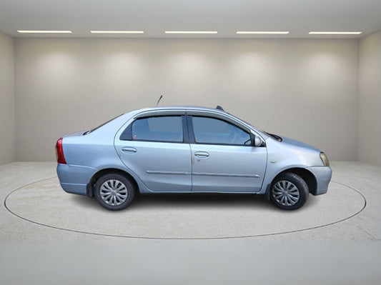 TOYOTA ETIOS G 2011