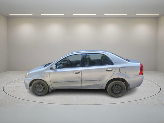 TOYOTA ETIOS G 2011