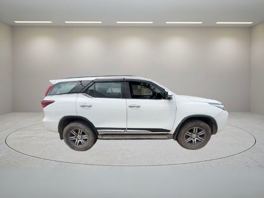 TOYOTA FORTUNER 4*2 AT 2019