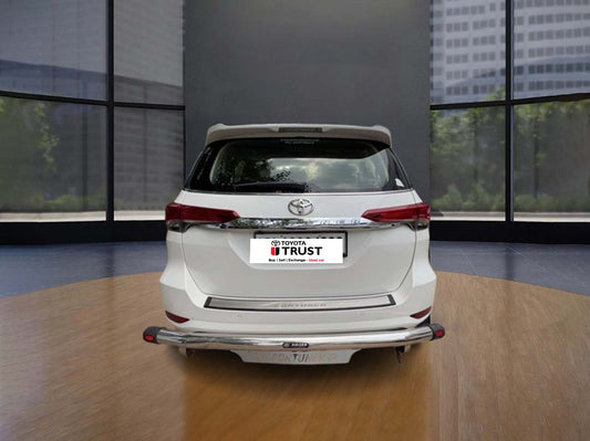 PreOwned Toyota Fortuner 4x2 AT