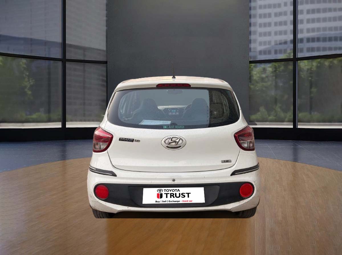 PreOwned Grand i10 Magna