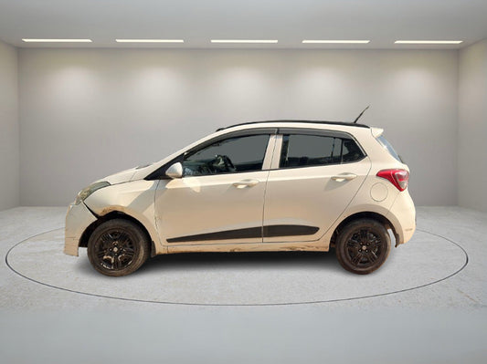 HYUNDAI GRAND I10 SPORTZ 1.2 2018