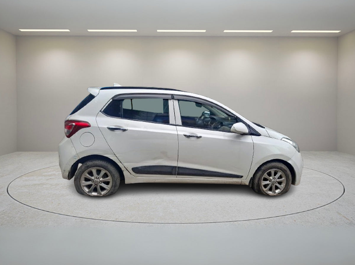HYUNDAI GRAND I10 ASTA 2015