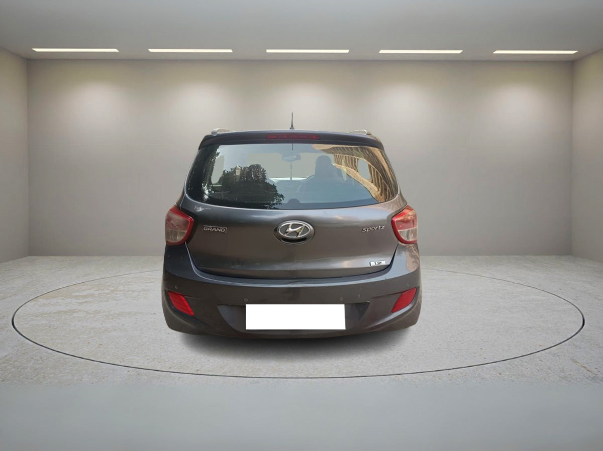 HYUNDAI GRAND I10 SPORTZ 2016