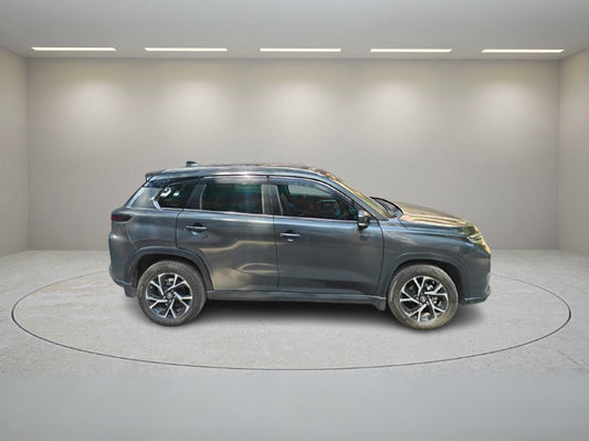 TOYOTA URBAN CRUISER HYRYDER V AT 2024