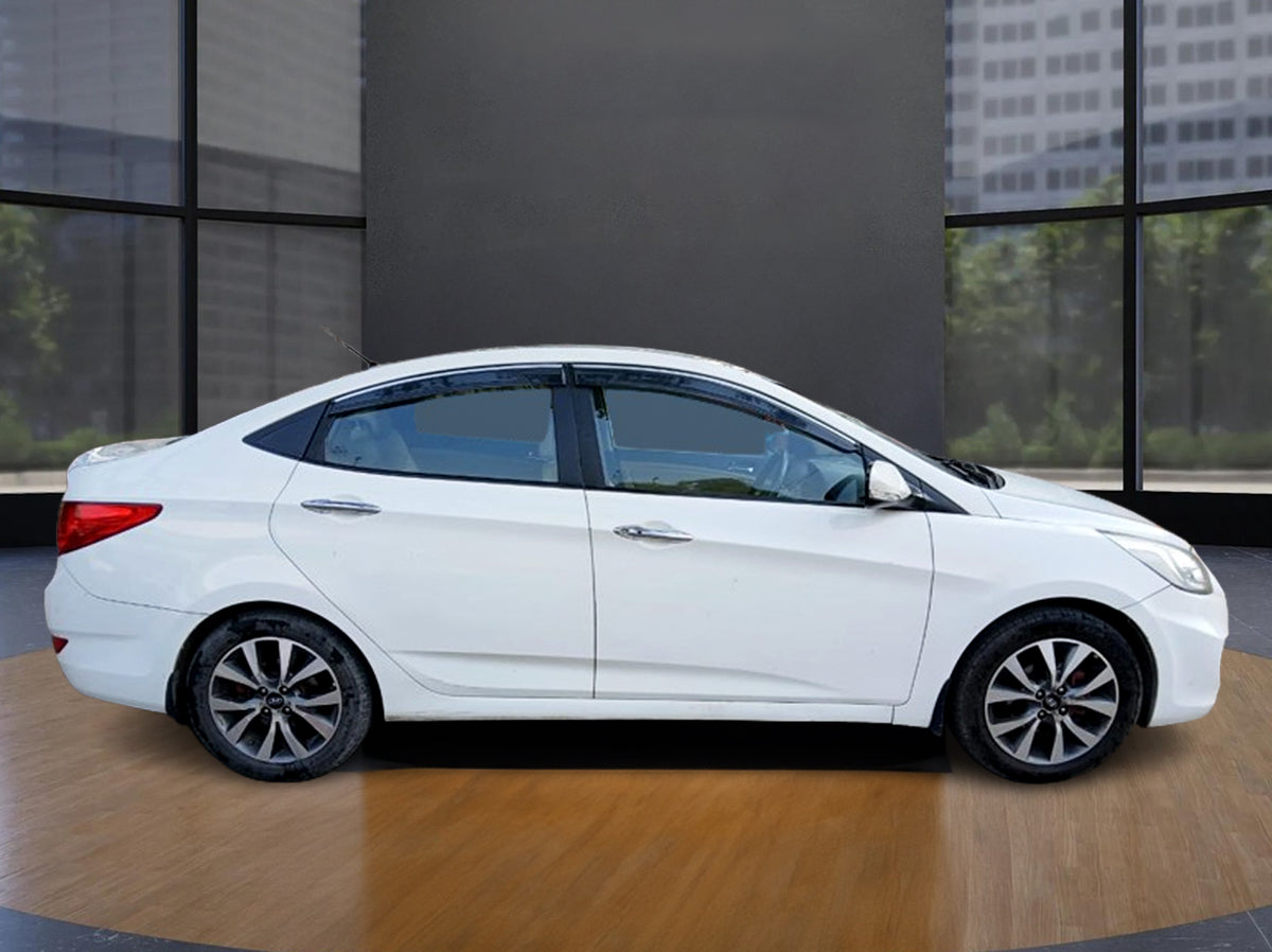 HYUNDAI VERNA VTVT 4717