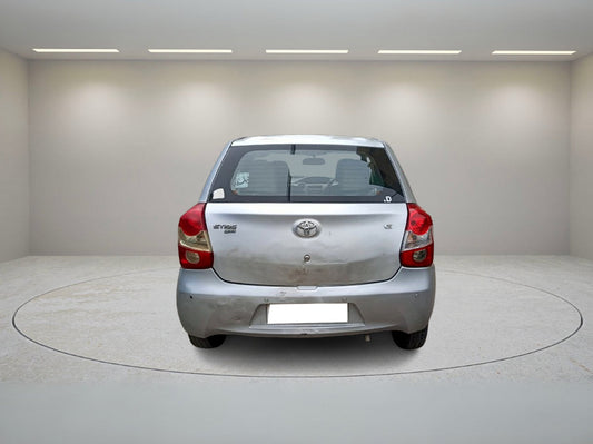 TOYOTA ETIOS LIVA G M 2025