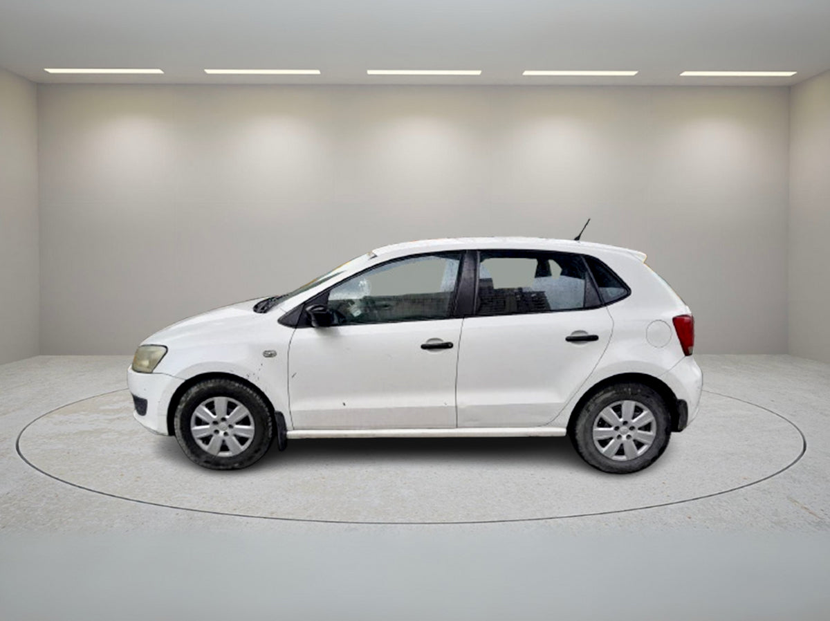 VOLKSWAGEN POLO 2012