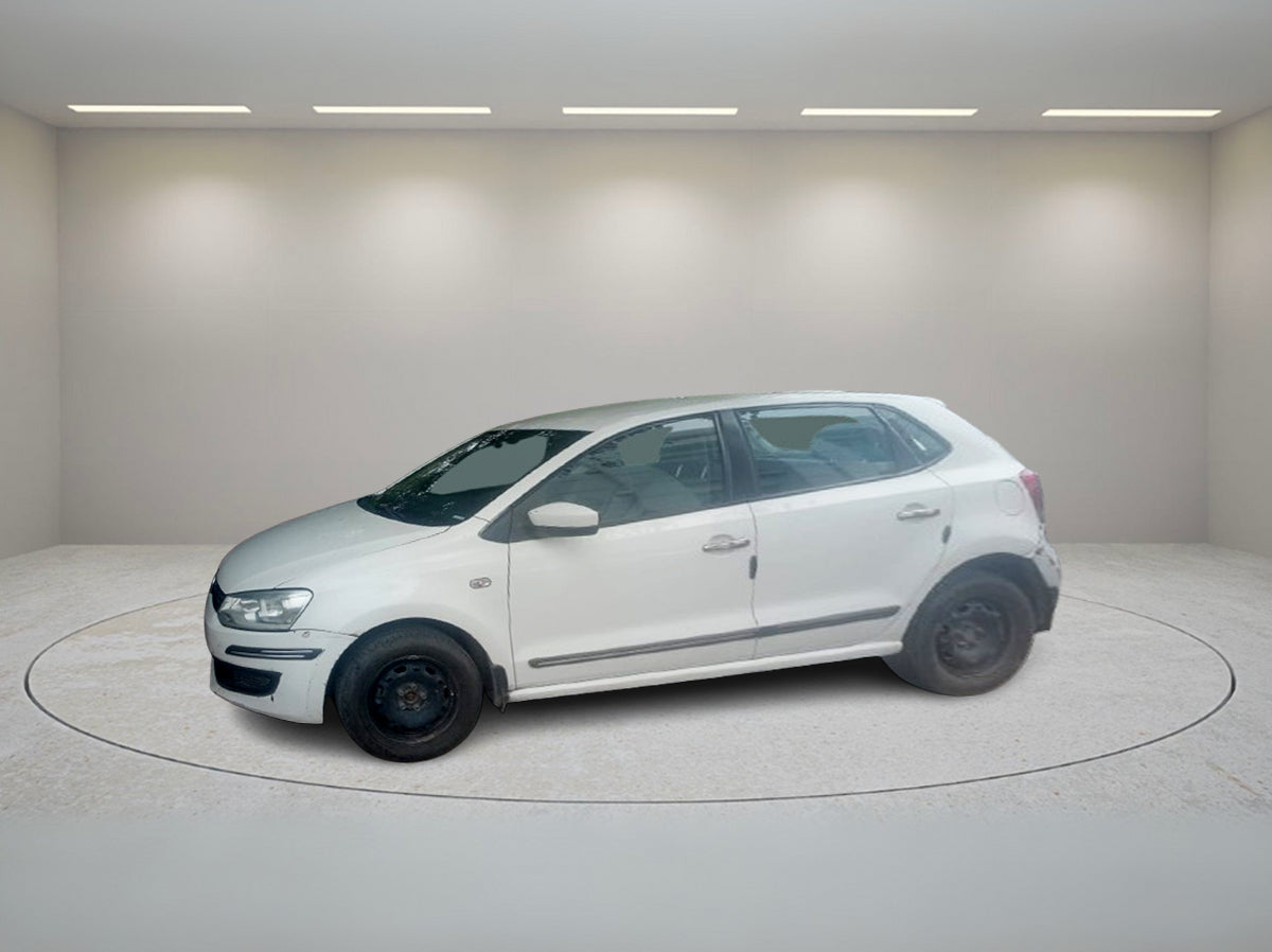 VOLKSWAGEN POLO TRENDLINE 2012