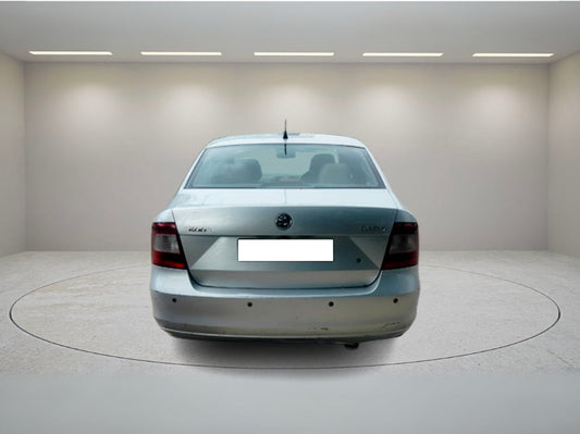 SKODA RAPID ELE AT 1.6 MPI 2014