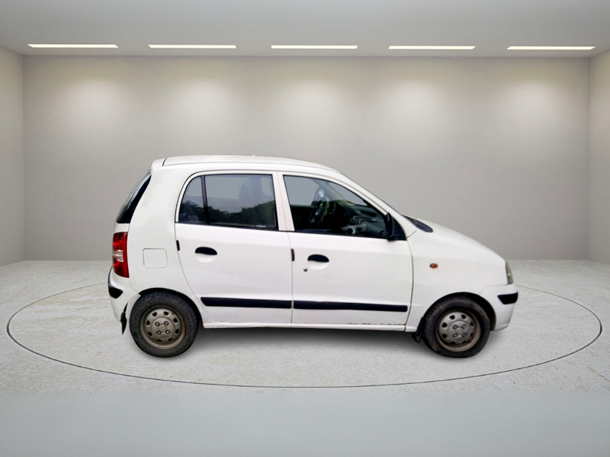 HYUNDAI SANTRO GLS 2012