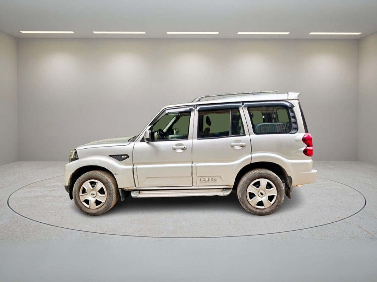 MAHINDRA SCORPIO S5 2018