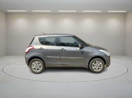 MARUTI SWIFT ZXI BS4 M 2015