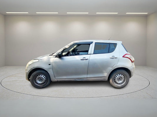 MARUTI SWIFT LXI O 2014