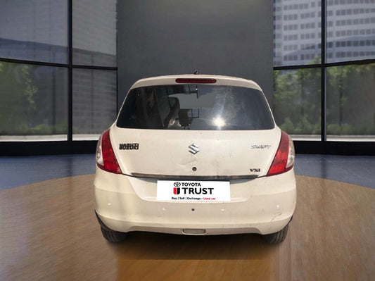Second Hand Maruti Swift LXI BS