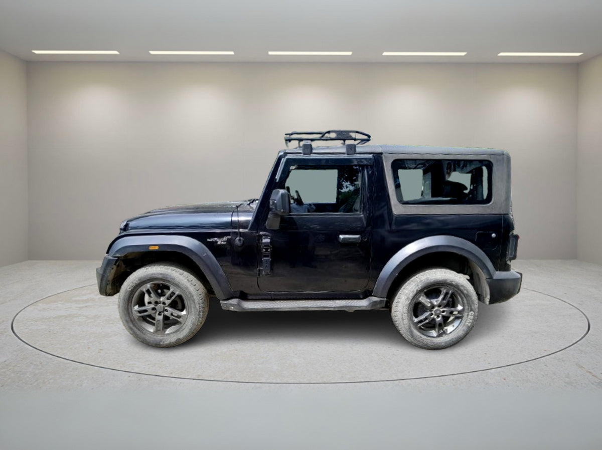 MAHINDRA THAR 4*4 MT 2021