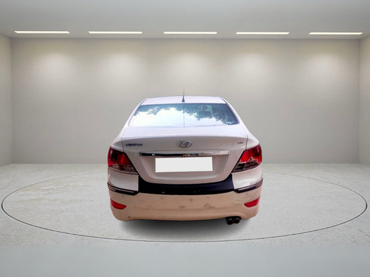 HYUNDAI VERNA VTVT EX 1.6 2013