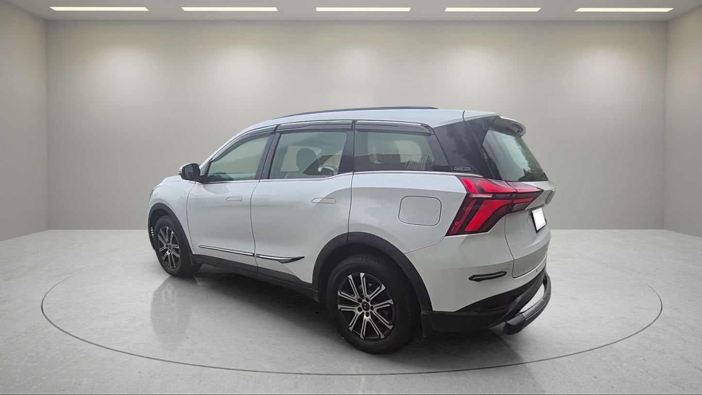 xuv700_1556