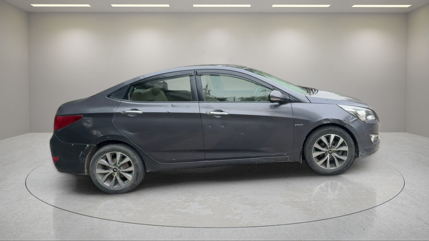 Hyundai Verna SX