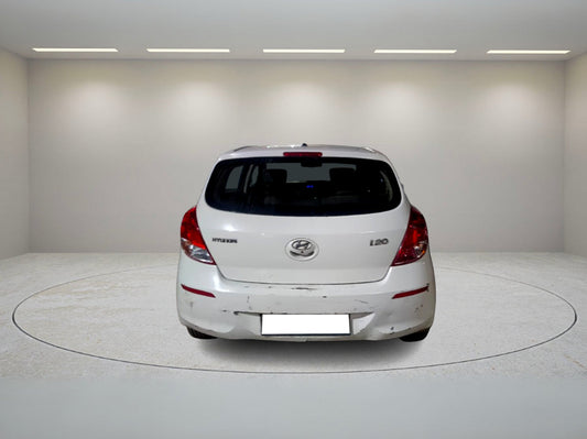 HYUNDAI I.20 SPORTZ 2012