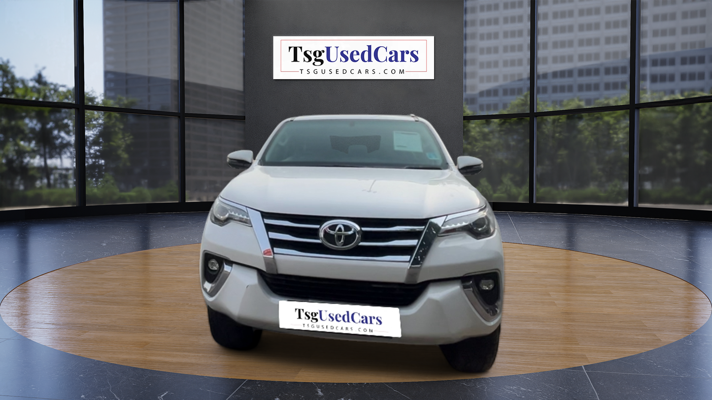 Toyota Fortuner 4*2 AT
