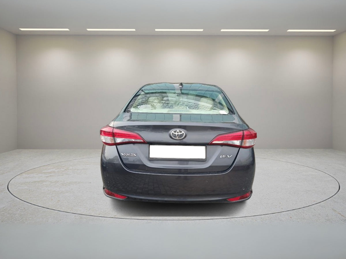 TOYOTA YARIS 1.5 V 2019