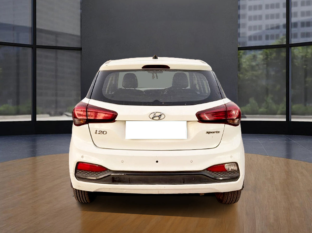 HYUNDAI i20 SPORTZ +VTVT 0312