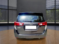 TOYOTA INNOVA CRYSTA 2.4 G MT 7STR 8077