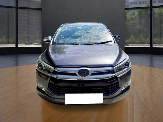 TOYOTA INNOVA CRYSTA 2.4 G MT 7STR 8077