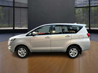 TOYOTA INNOVA CRYSTA 2.4 G MT 2125