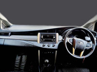 TOYOTA INNOVA CRYSTA 2.4 G MT 2125