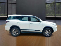 TOYOTA FORTUNER 4*4 MT 6186